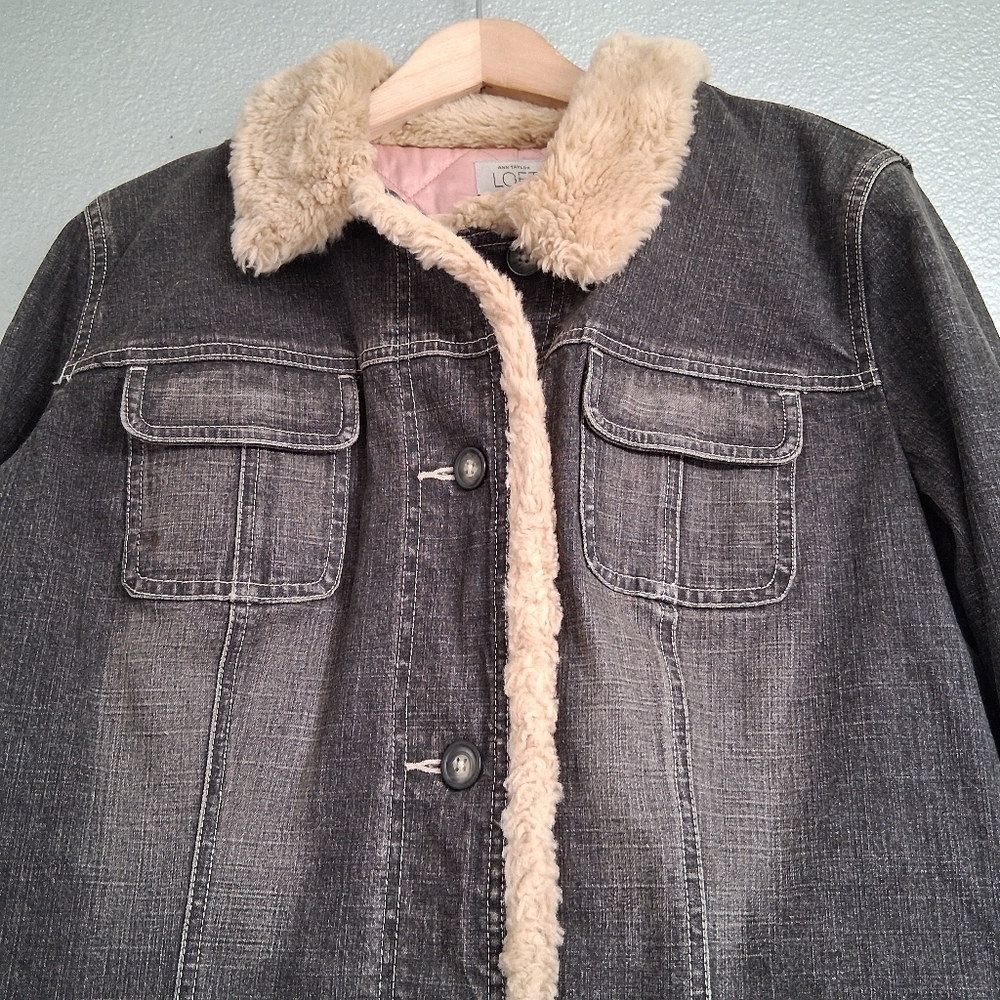 Ann Taylor Loft Denim Jacket With Faux Fur Trim    Size 14 - Picture 4 of 15